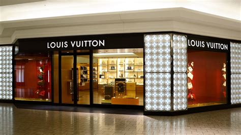 louis vuitton new jersey locations|Louis Vuitton store short hills.